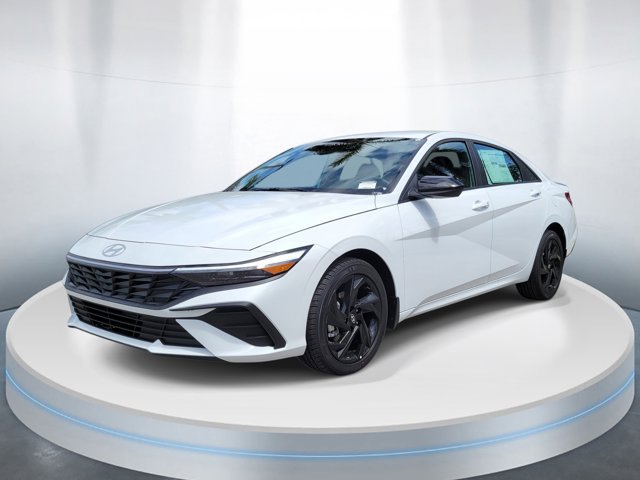 New 2026 Hyundai Elantra Sport FWD image 2