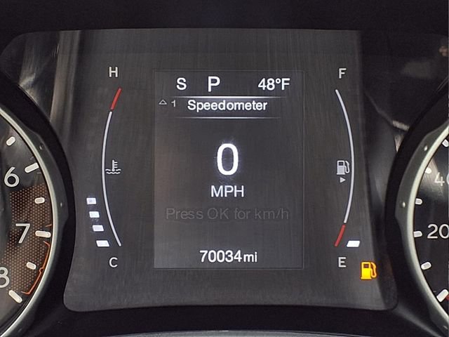 Used 2020 Jeep Compass Latitude w/ Cold Weather Group AWD/4WD image 17