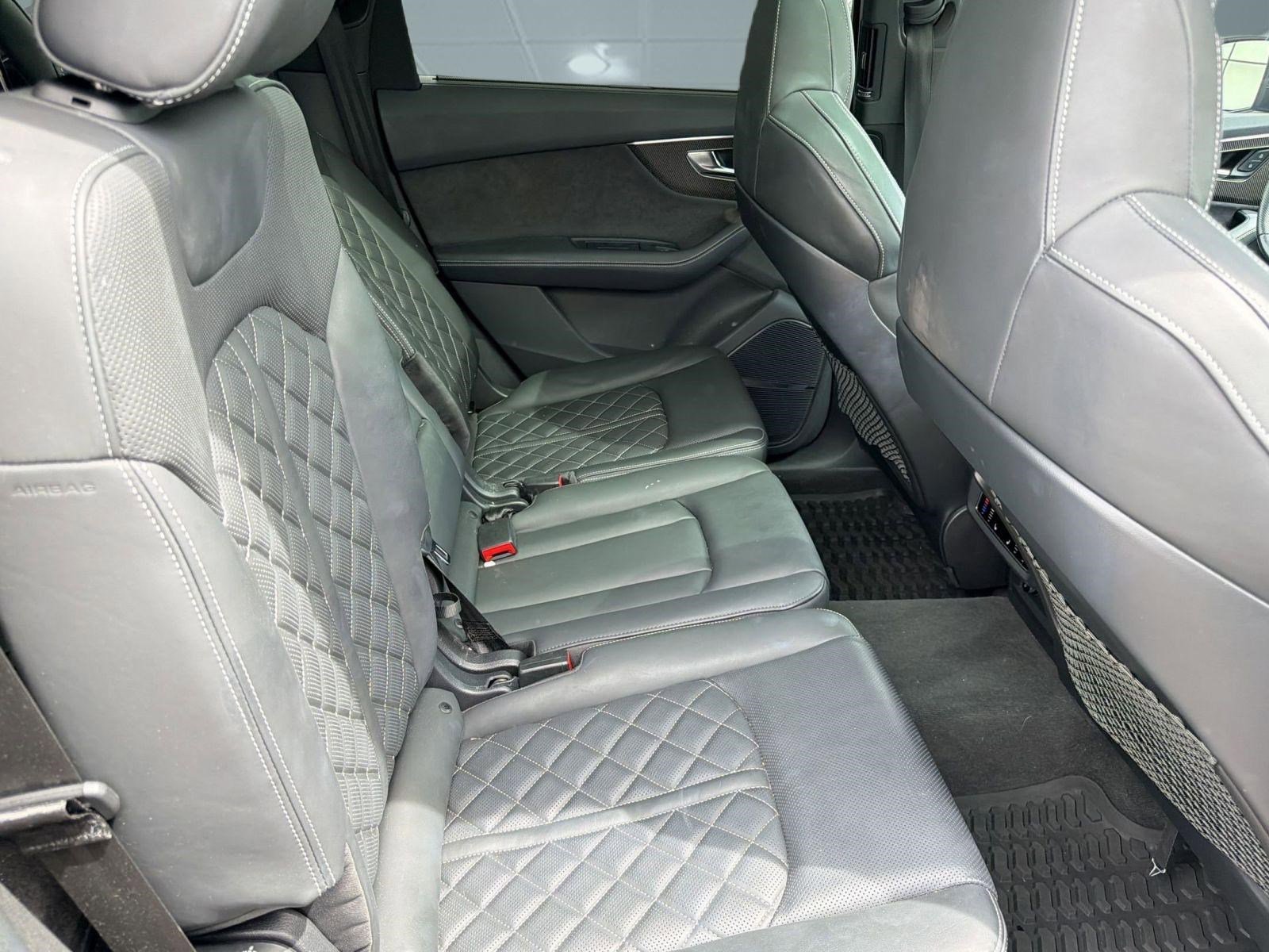 Used 2023 Audi SQ7 Prestige AWD/4WD image 29