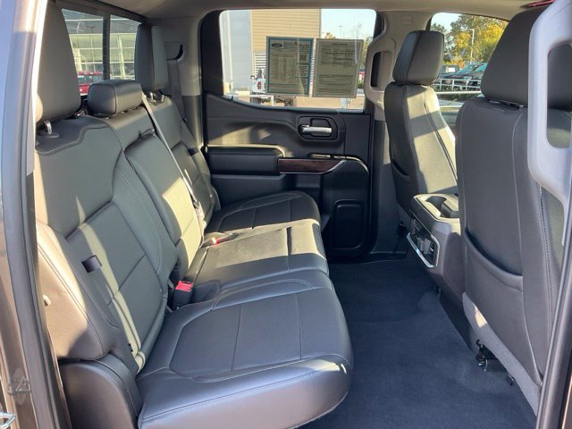 Used 2019 GMC Sierra 1500 SLT w/ SLT Premium Plus Package AWD/4WD image 27
