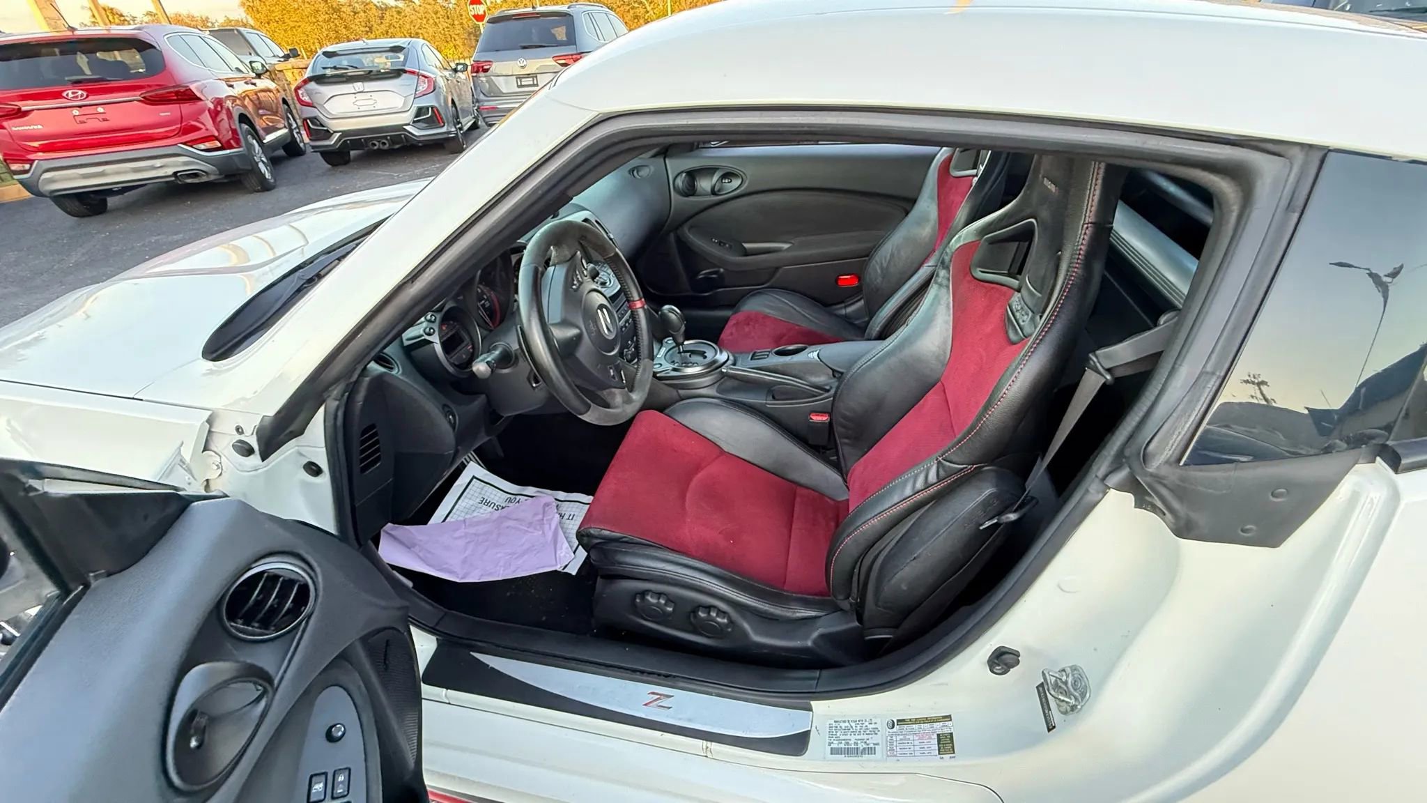 Used 2016 Nissan 370Z NISMO image 16