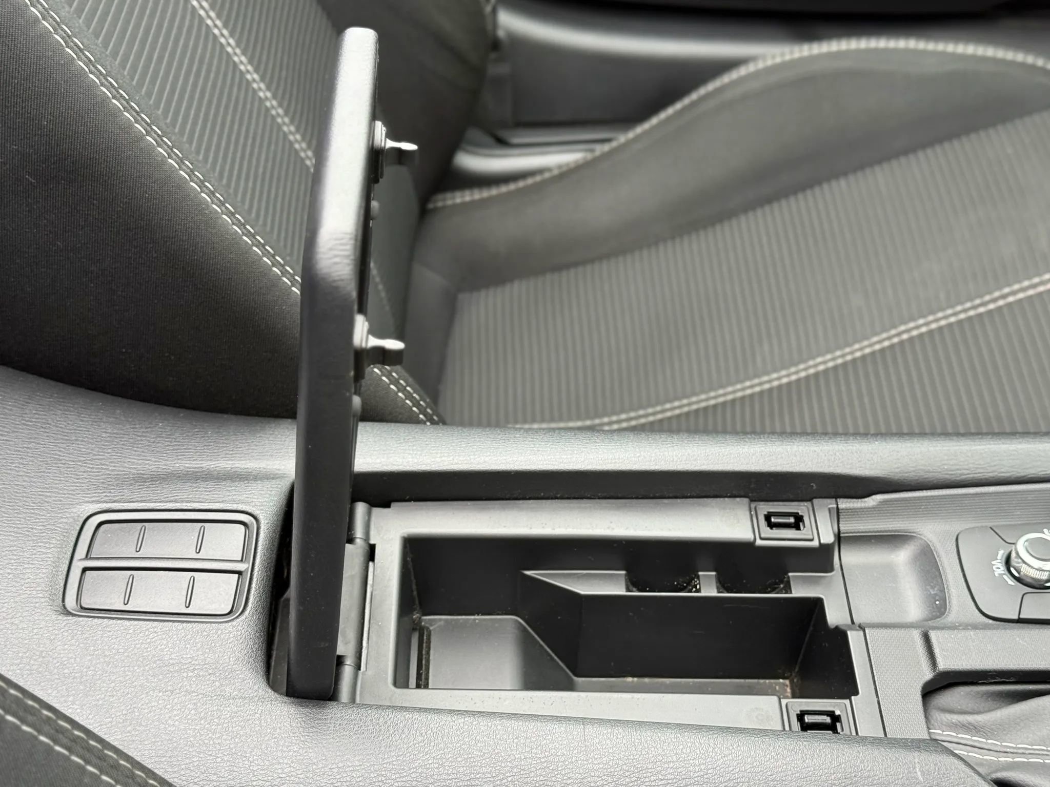 Used 2017 FIAT 124 Spider Classica image 39