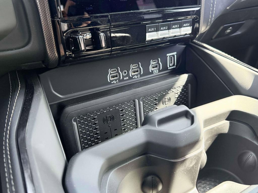 New 2026 RAM 2500 Limited AWD/4WD image 25