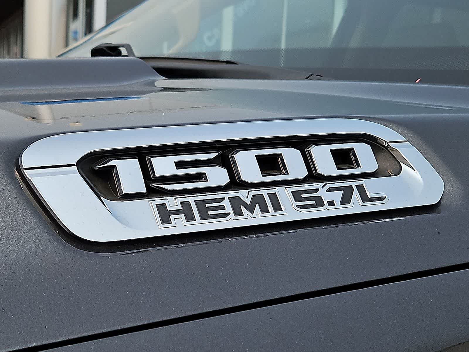 Used 2019 RAM 1500 Big Horn AWD/4WD image 36
