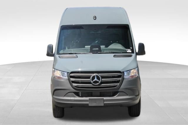 New 2025 Mercedes-Benz Sprinter 2500 image 2