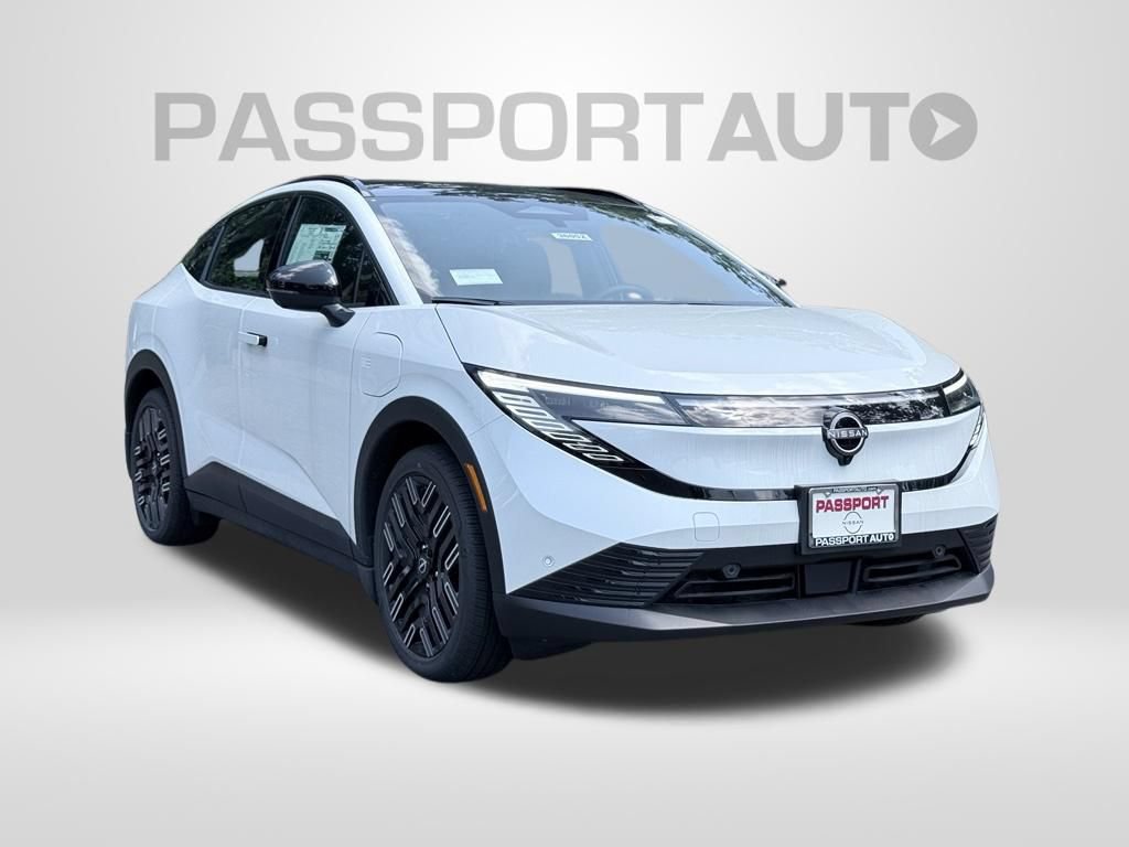 New 2026 Nissan Leaf Platinum+ w/ Cargo Package (Platinum+) FWD image 3
