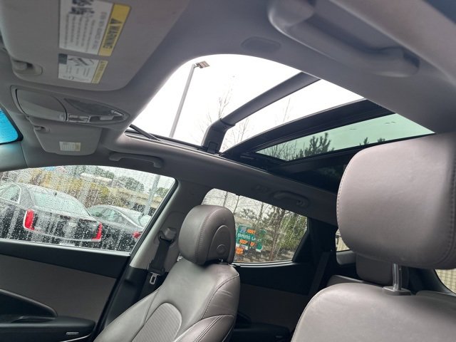 Used 2014 Hyundai Santa Fe Sport w/ Technology Package 04 image 9