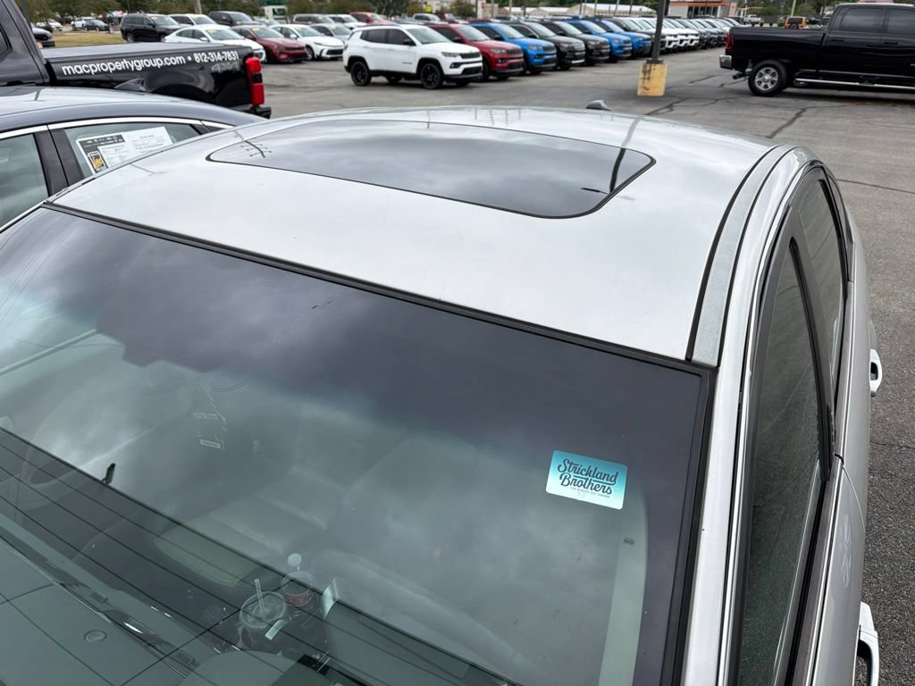 Used 2008 Mercury Sable Premier FWD image 4