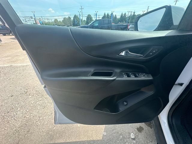 Used 2021 Chevrolet Equinox LT FWD image 25
