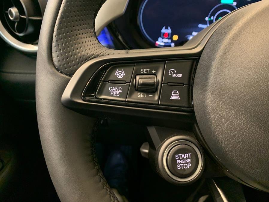 Used 2024 Alfa Romeo Tonale Ti image 15