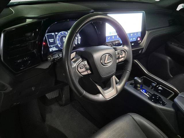 Used 2024 Lexus TX 350 FWD w/ Cold Weather Package image 12