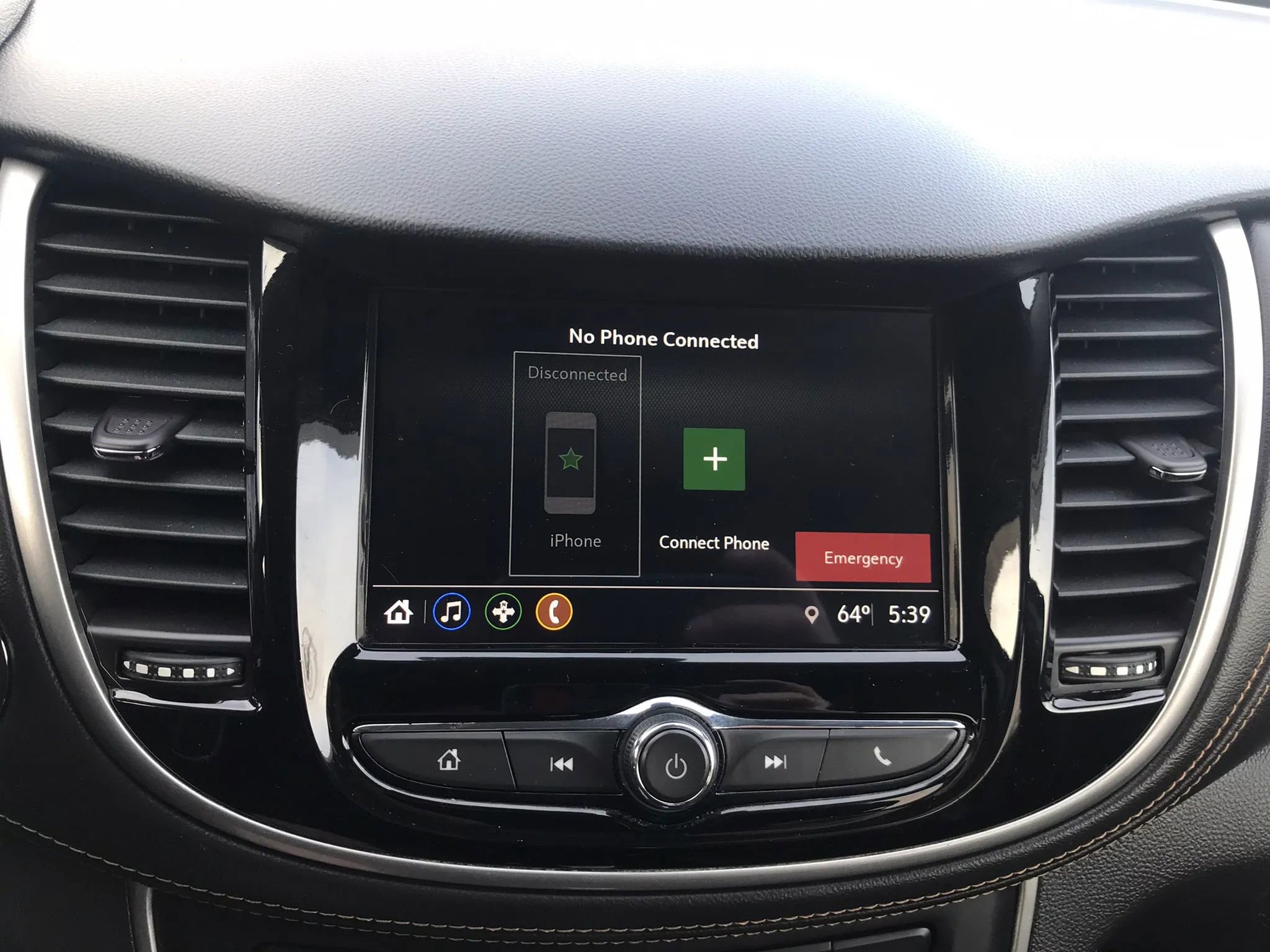 Used 2018 Chevrolet Trax LT w/ LT Convenience Package AWD/4WD image 23