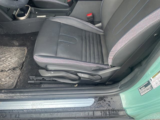 Certified 2025 MINI Cooper S image 15