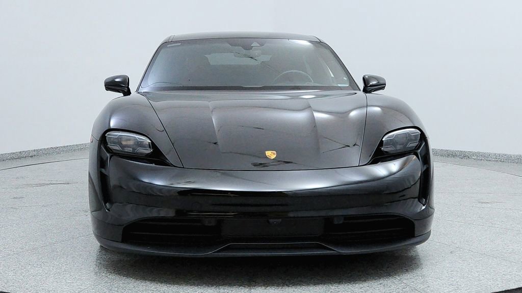 Used 2020 Porsche Taycan 4S w/ Premium Package image 8