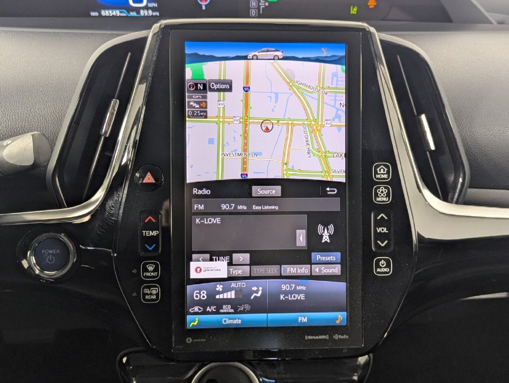 Used 2020 Toyota Prius Prime XLE FWD image 19