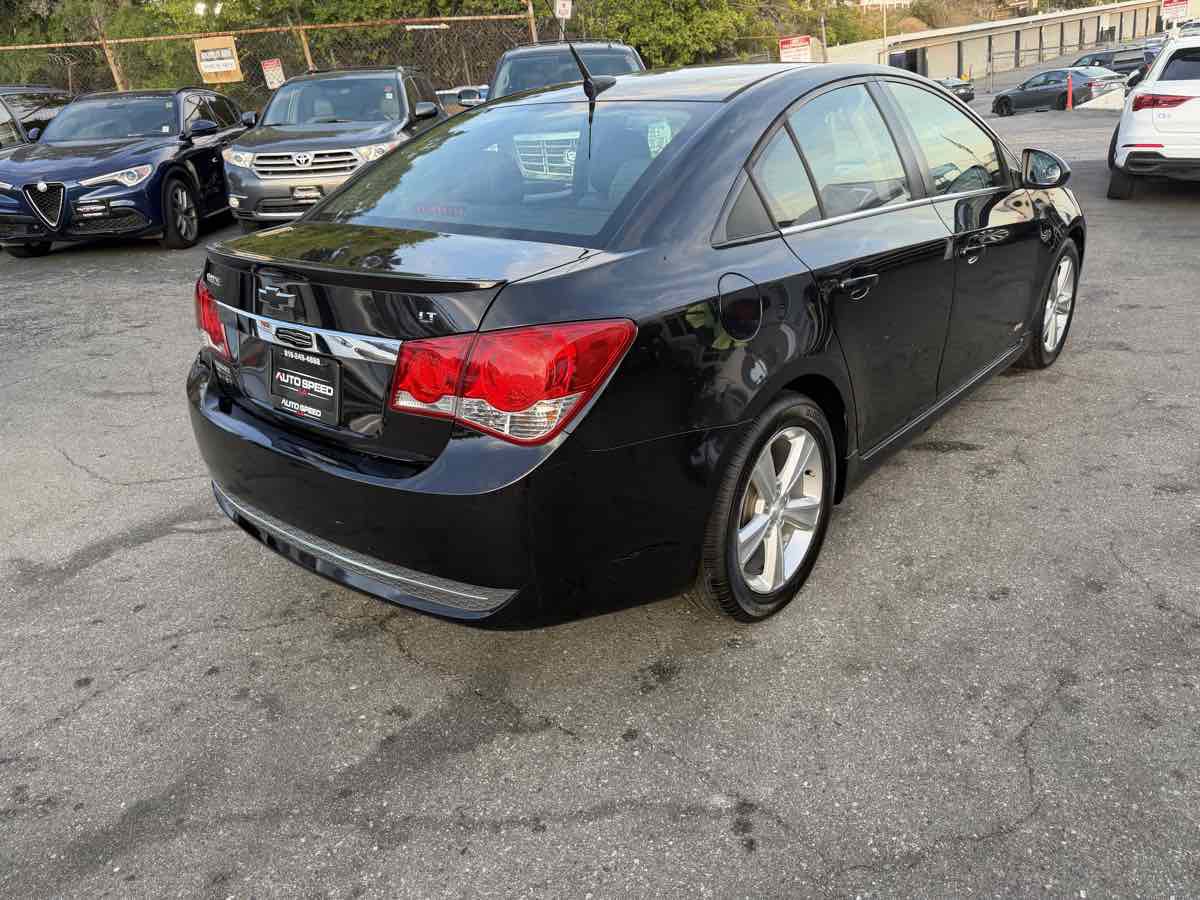 Used 2014 Chevrolet Cruze LT w/ RS Package image 4