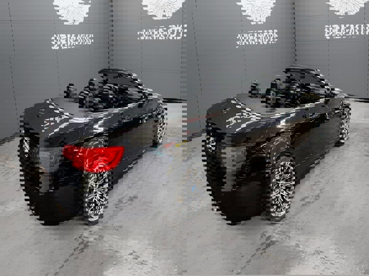 Used 2011 BMW M3 Convertible image 4