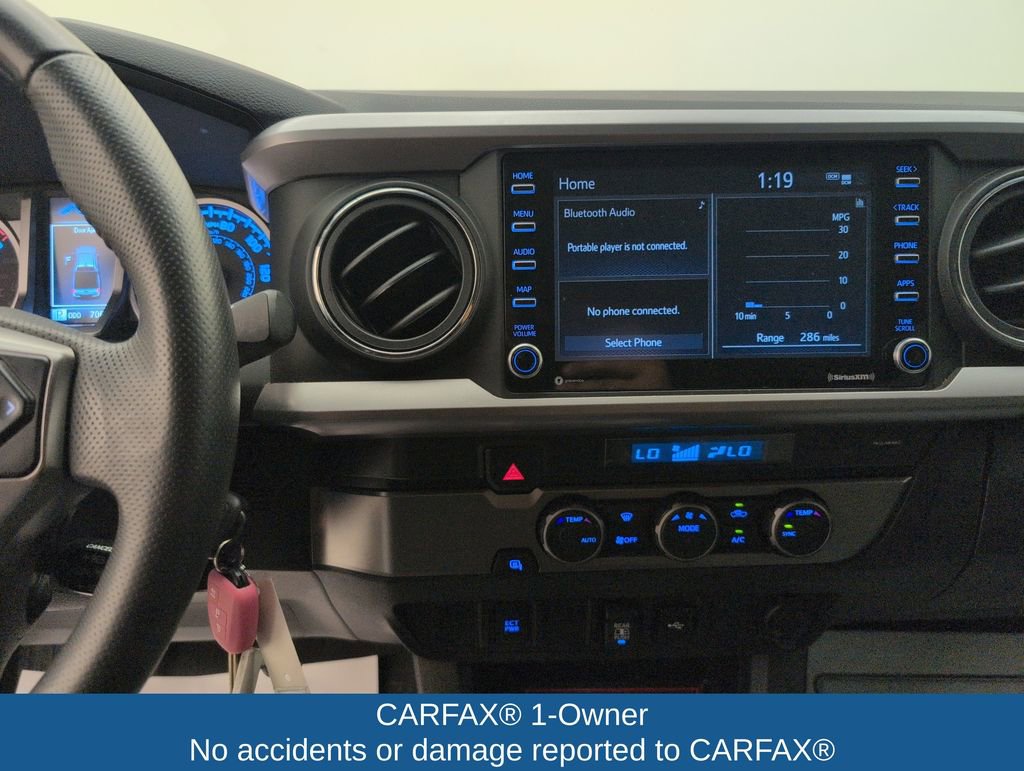 Used 2022 Toyota Tacoma SR5 RWD image 17