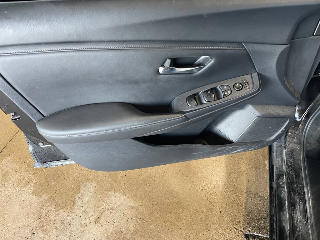 Certified 2023 Nissan Sentra S FWD image 9