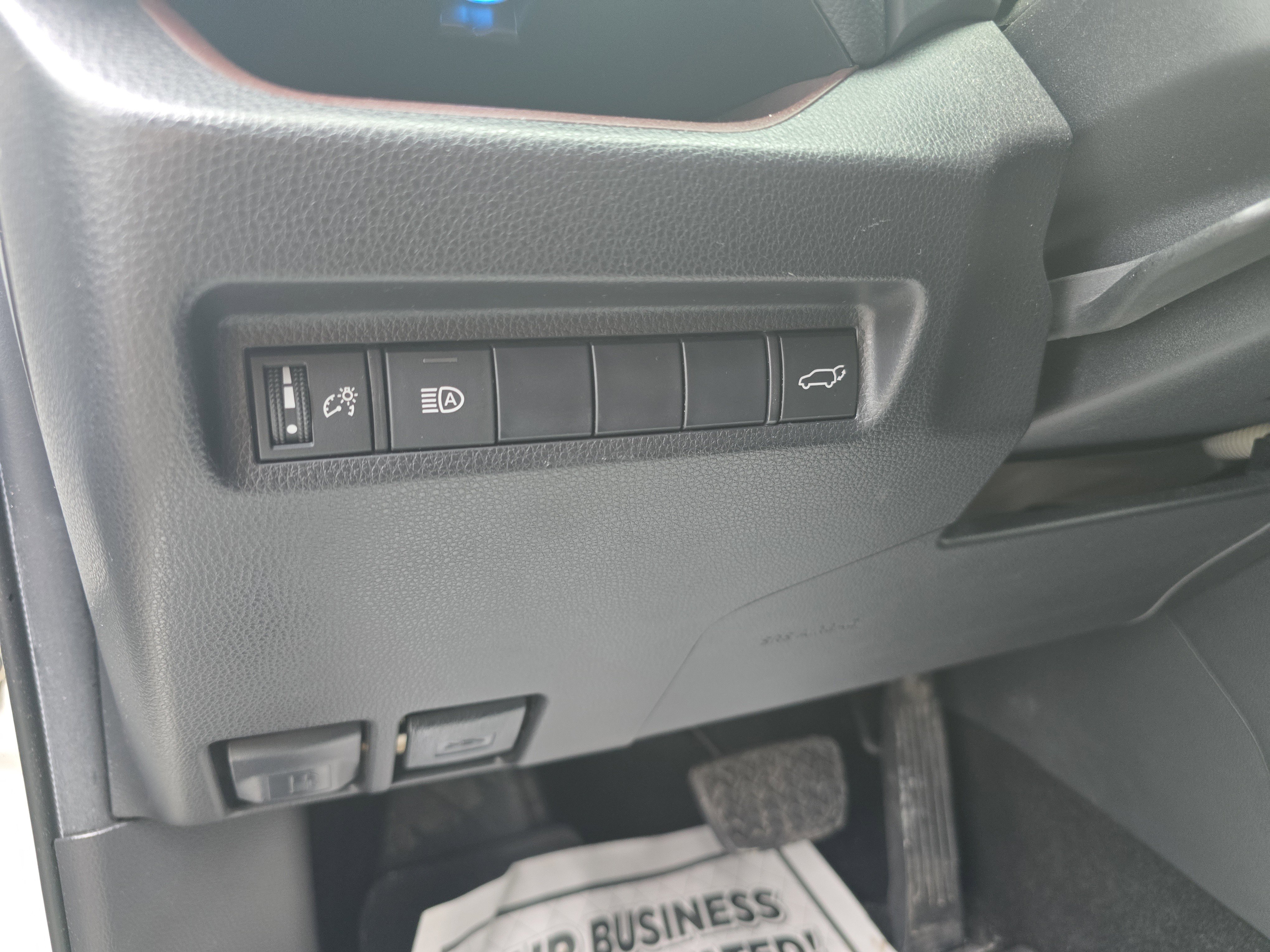 Used 2019 Toyota RAV4 Limited w/ All Weather Liner Package image 19