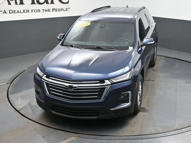 Used 2023 Chevrolet Traverse LT image 47