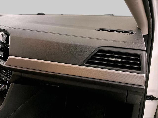 Used 2020 Volkswagen Jetta SE w/ SE Cold Weather Package FWD image 15