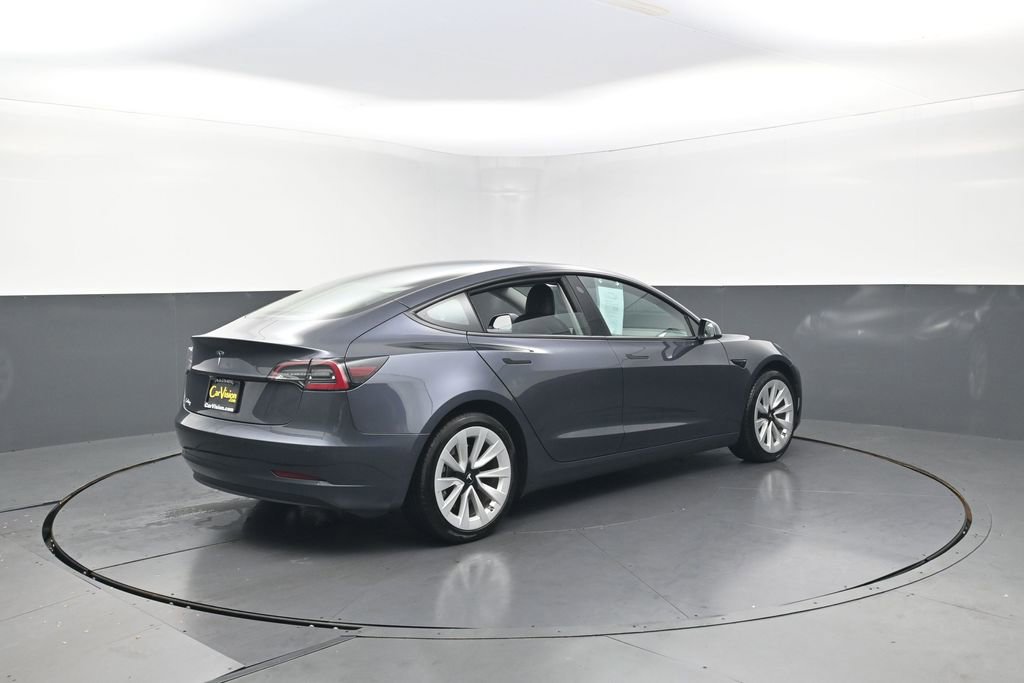 Used 2021 Tesla Model 3 Standard Range Plus RWD image 12
