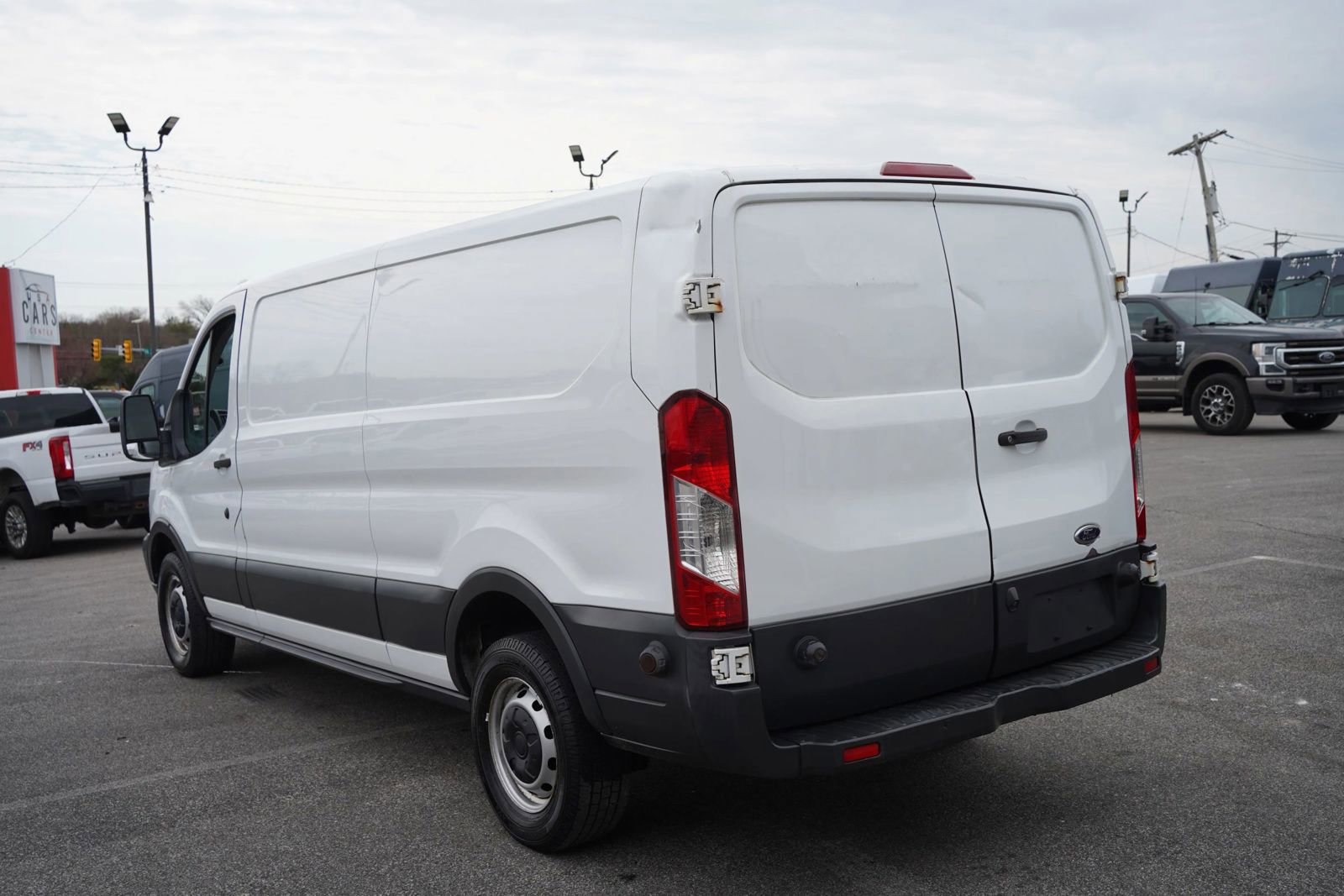 Used 2018 Ford Transit 350 148 Low Roof image 4