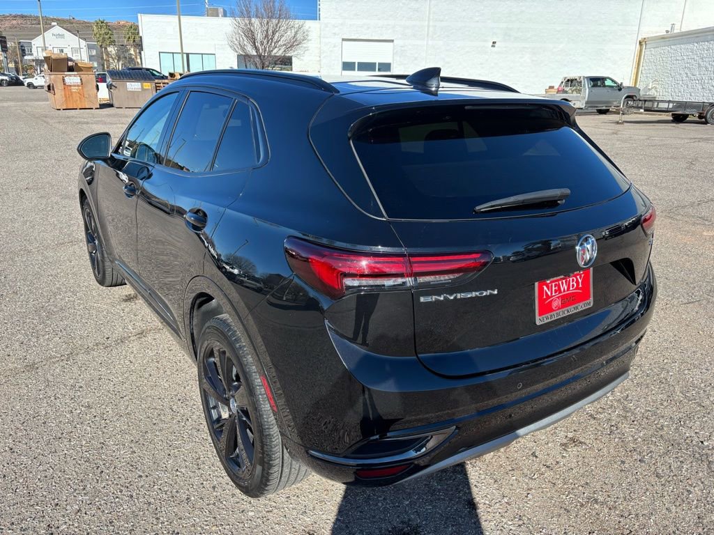 Used 2023 Buick Envision Essence w/ Sport Touring Package image 8