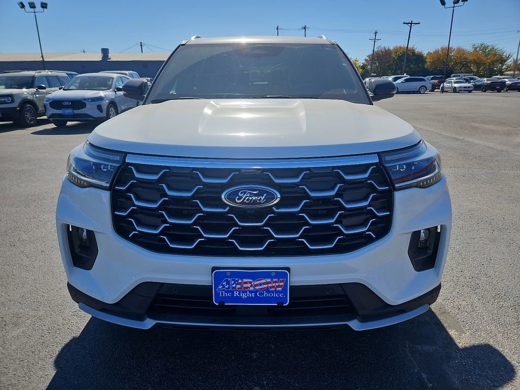 New 2026 Ford Explorer Platinum image 3