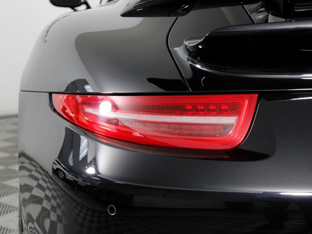 Certified 2016 Porsche 911 Turbo image 13