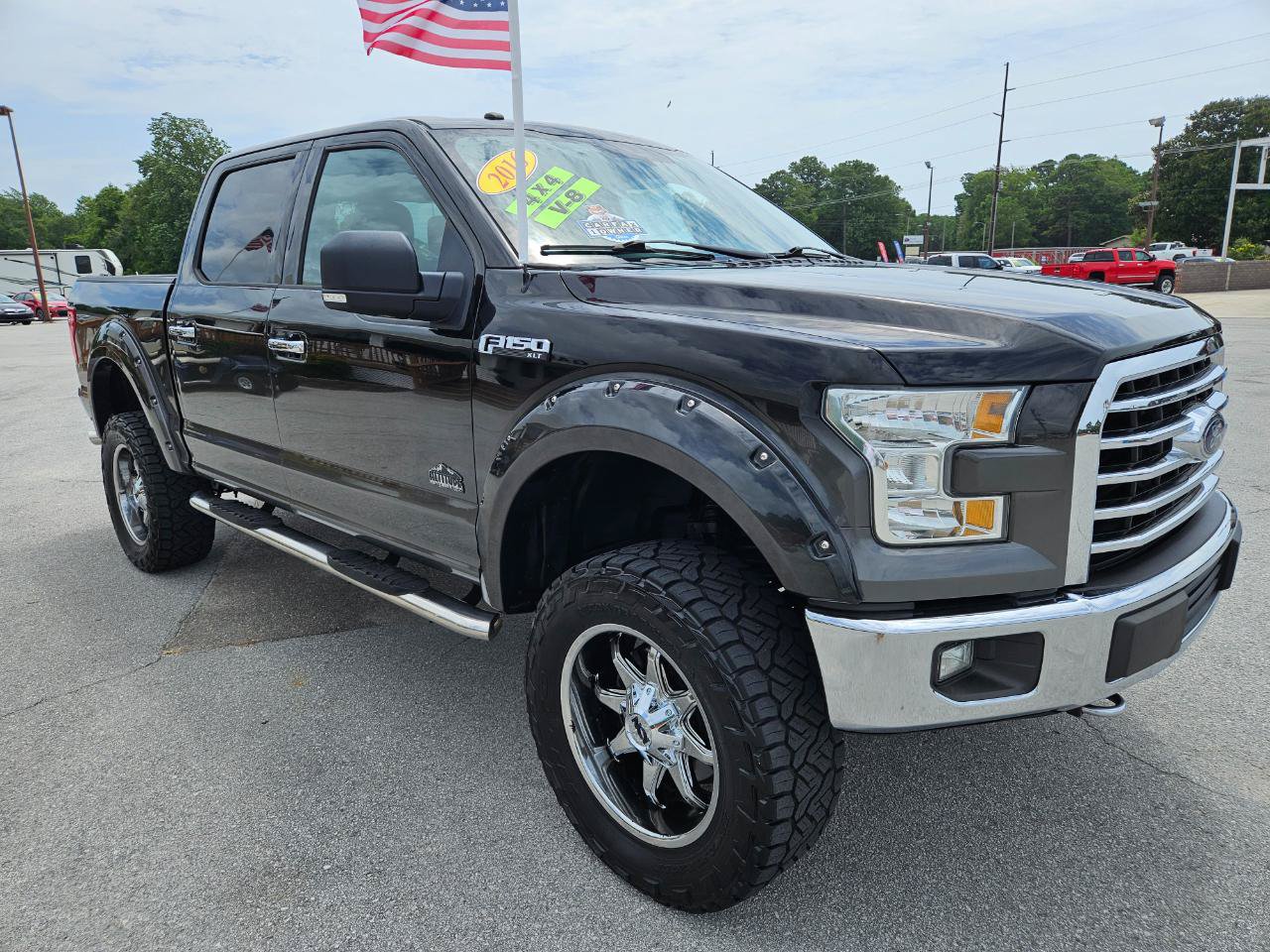 Used 2016 Ford F150 XLT w/ Equipment Group 302A Luxury AWD/4WD image 8