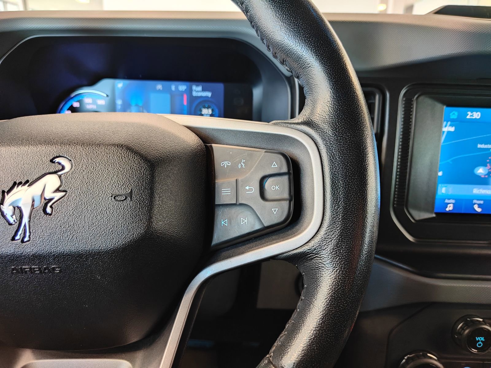 Used 2022 Ford Bronco Big Bend image 19