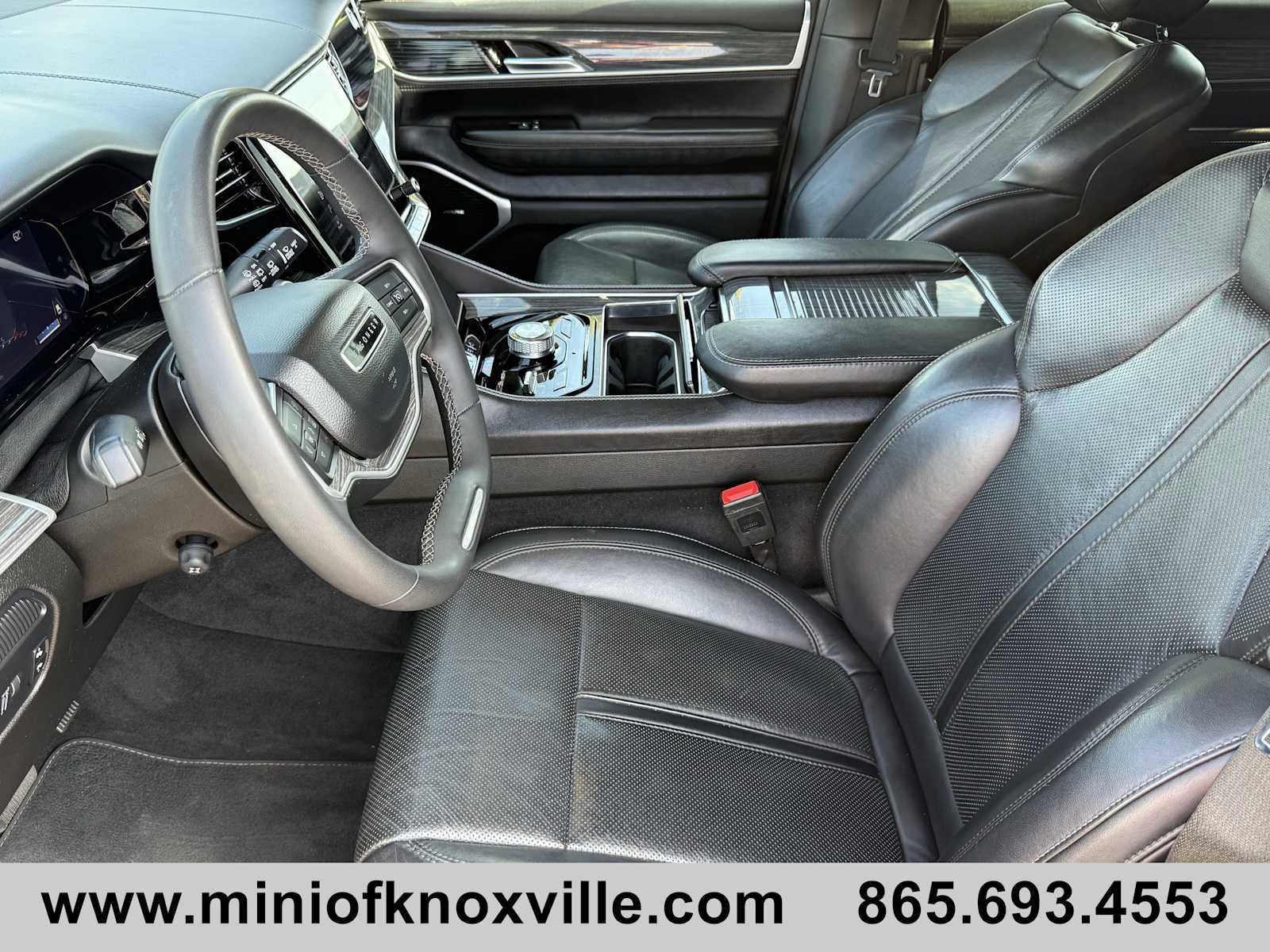 Used 2022 Jeep Wagoneer Series III image 10