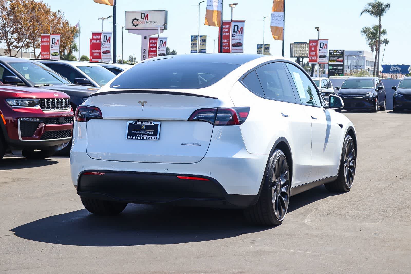 Used 2022 Tesla Model Y Performance AWD/4WD image 4
