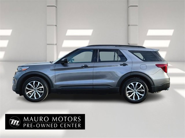 Used 2023 Ford Explorer ST-Line w/ Class IV Trailer Tow Package image 6