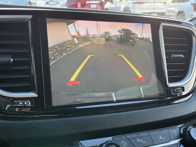 Used 2022 Chrysler Pacifica Touring-L image 52