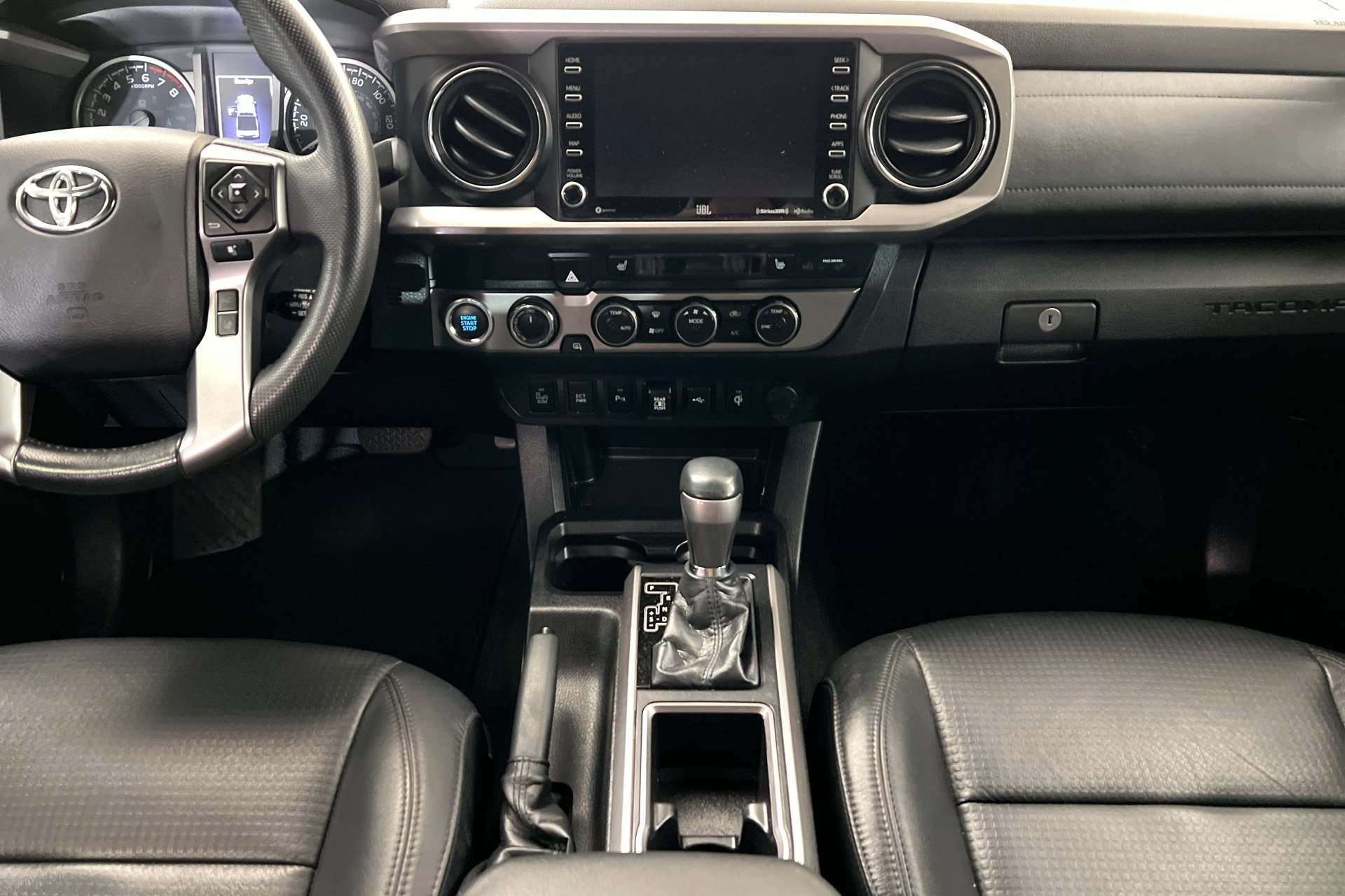 Used 2021 Toyota Tacoma Limited image 14