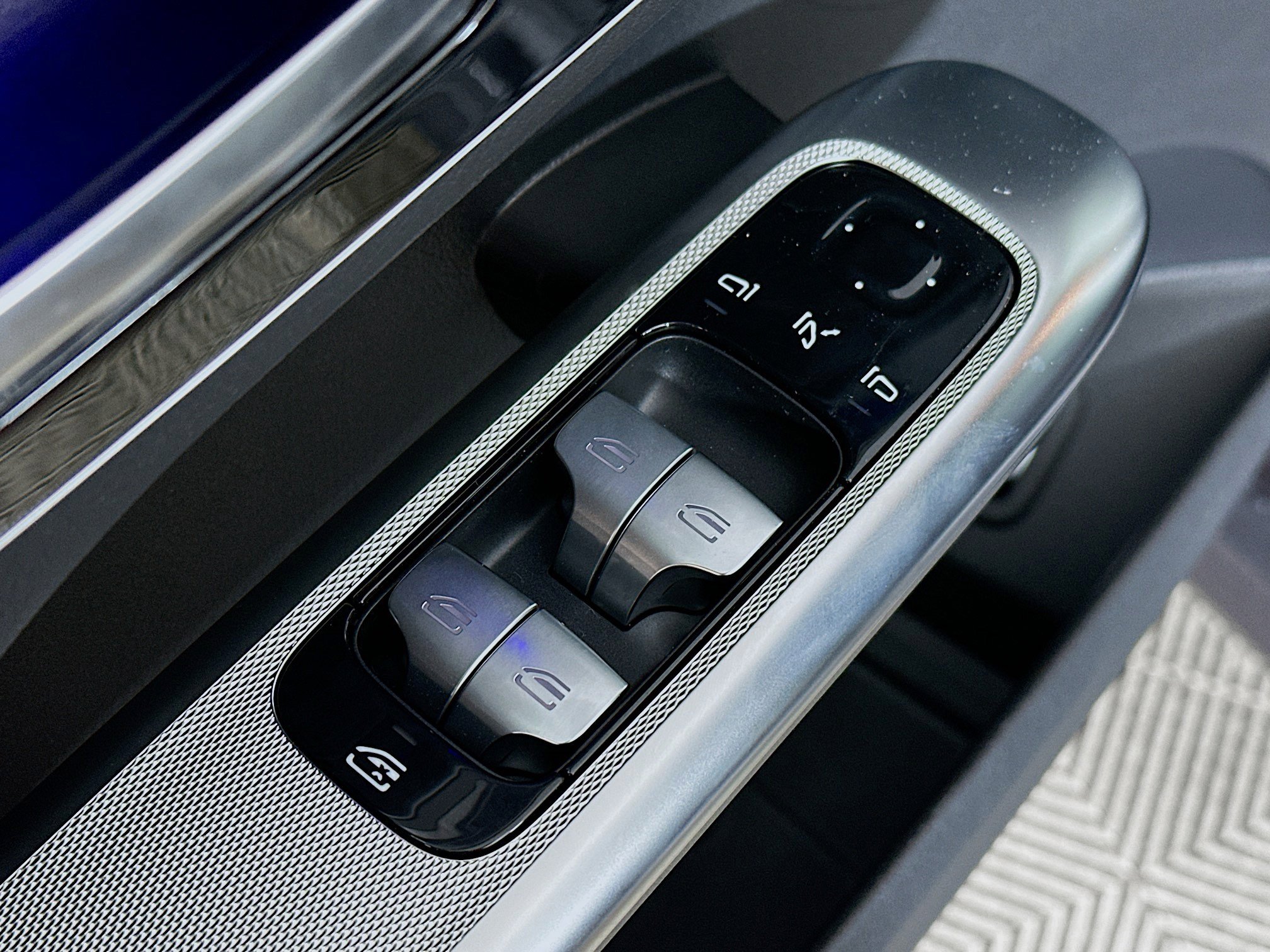 New 2026 Mercedes-Benz GLC 300 4MATIC image 17