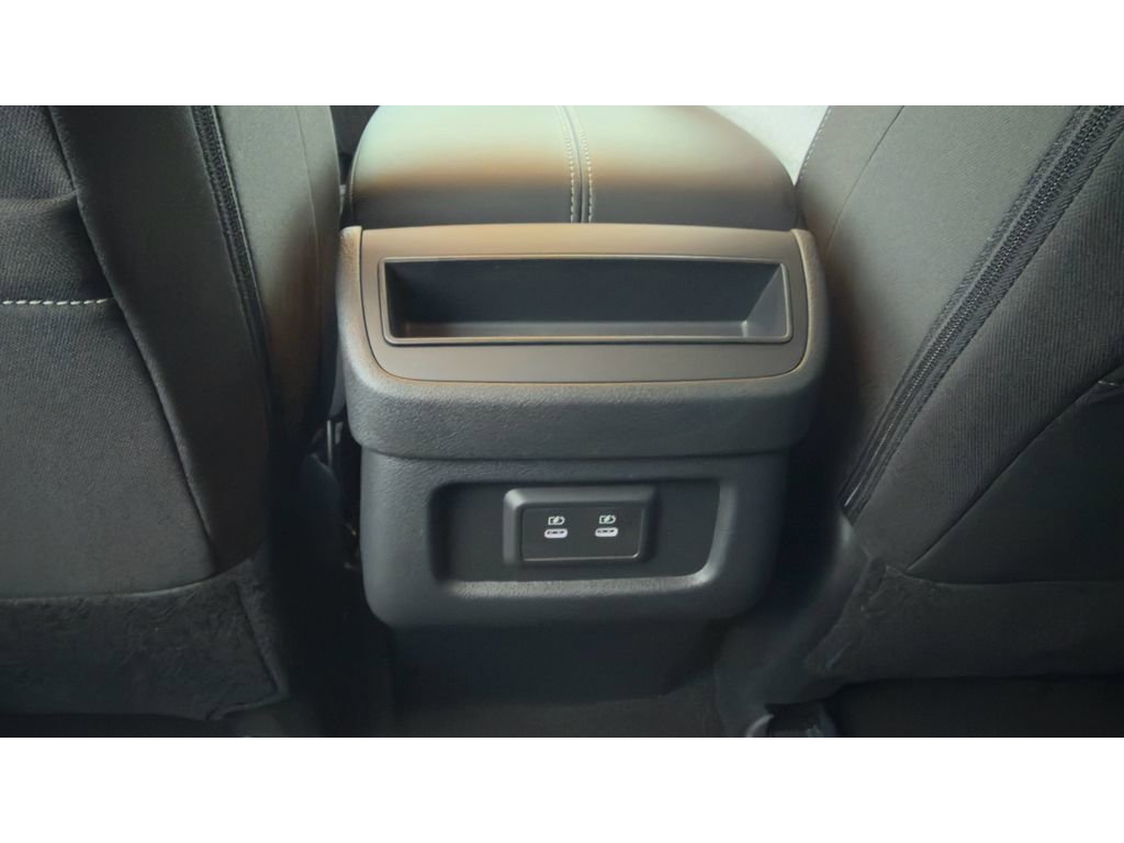 New 2026 Nissan Pathfinder SV image 31