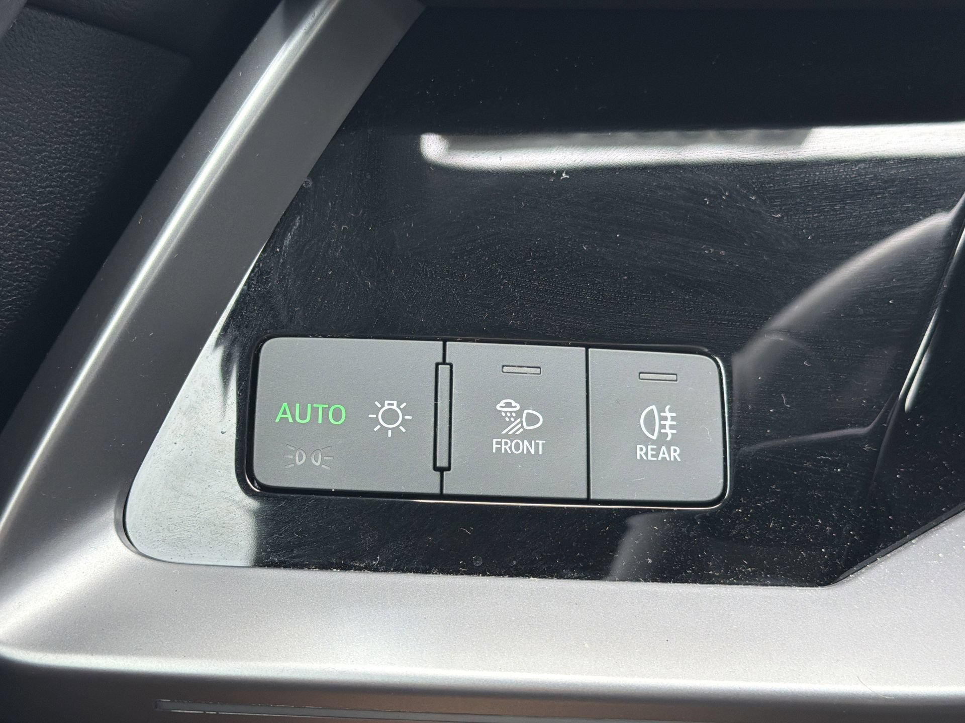 Used 2023 Audi A3 2.0T Premium Plus w/ Premium Plus Package FWD image 22