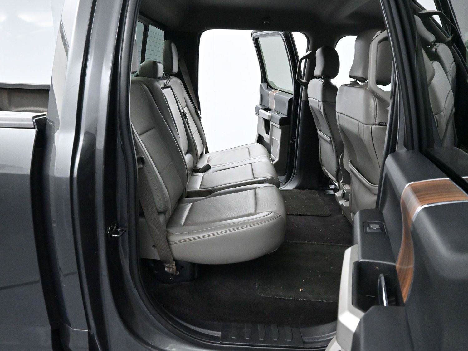 Used 2016 Ford F150 Lariat w/ Trailer Tow Package image 29