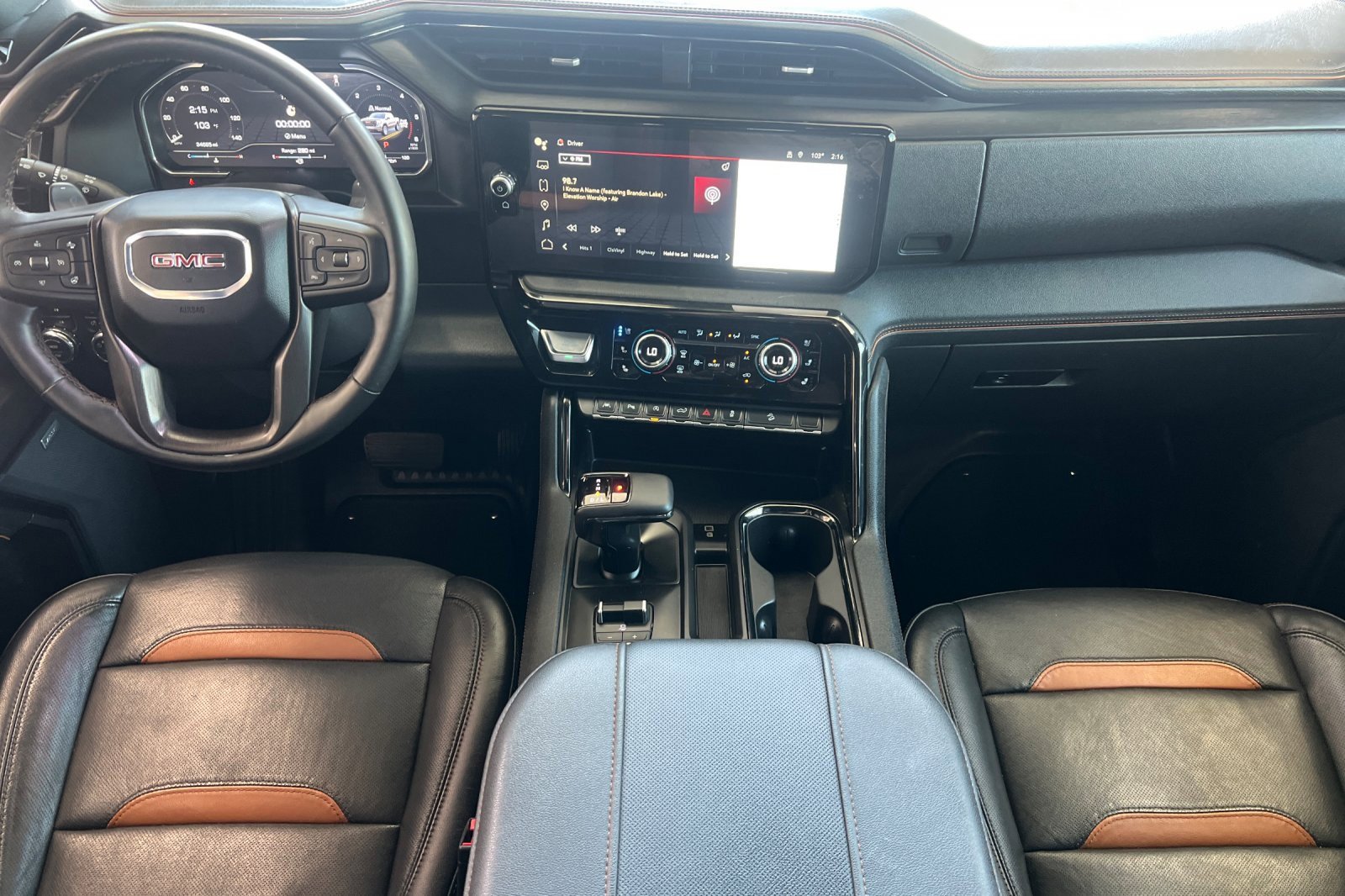 Used 2024 GMC Sierra 1500 AT4 image 10