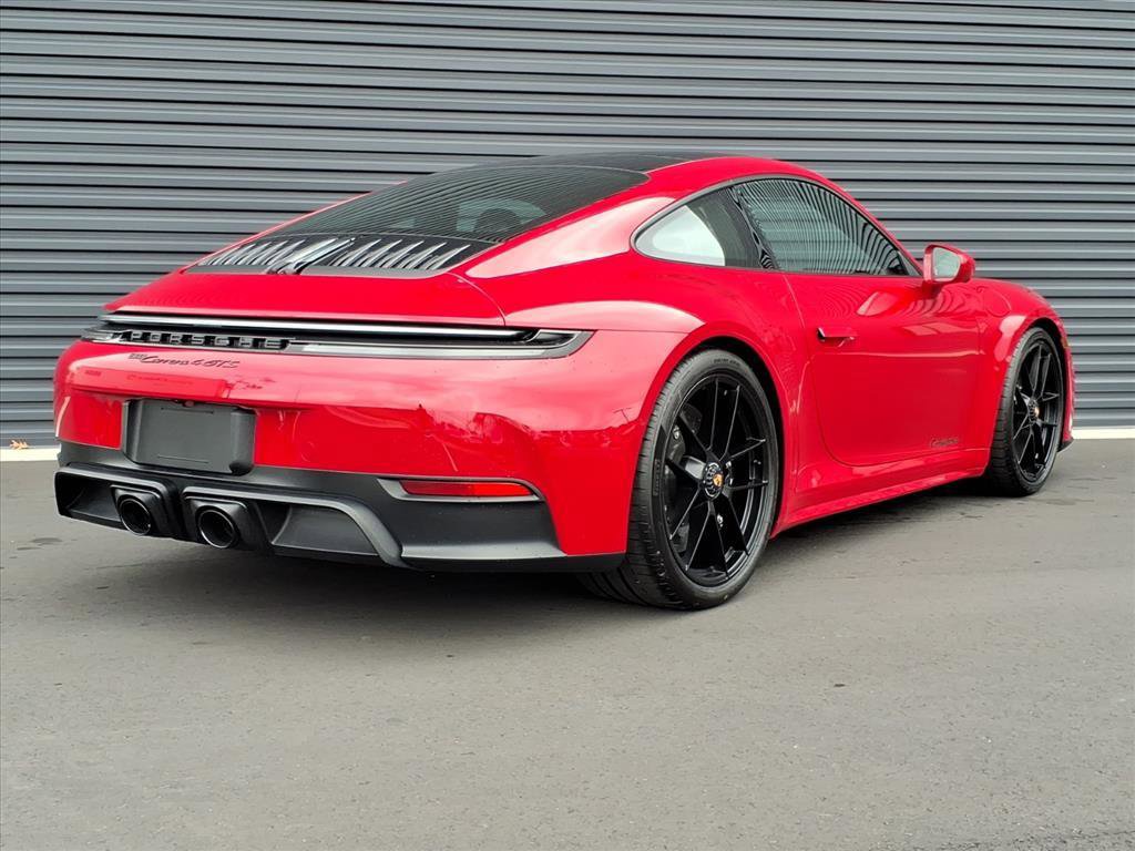 Certified 2025 Porsche 911 Carrera GTS image 27
