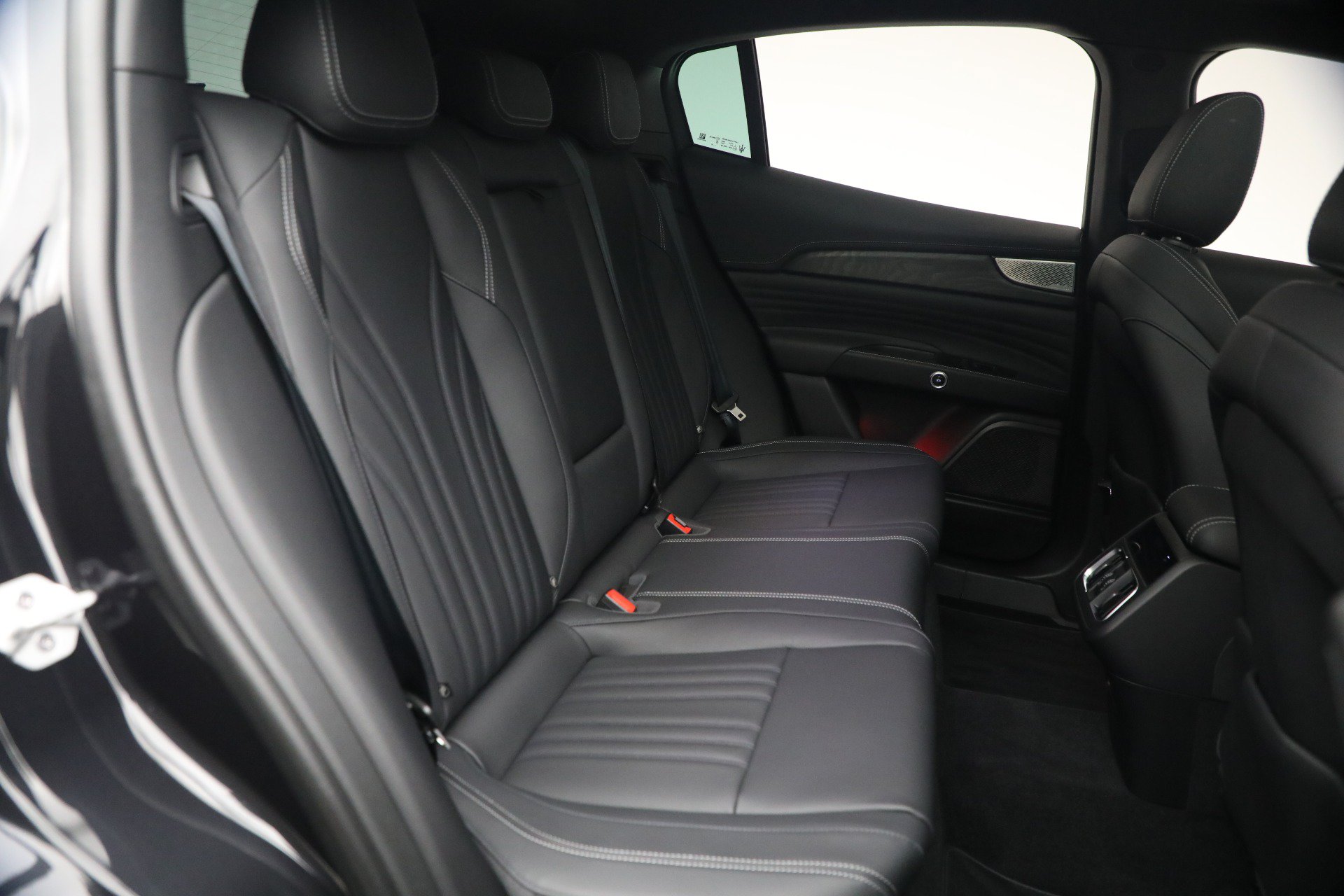 Certified 2023 Maserati Grecale Modena AWD/4WD image 20