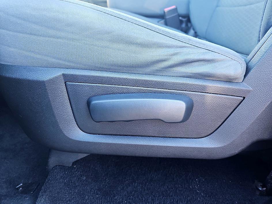 Used 2017 RAM 1500 Express image 14