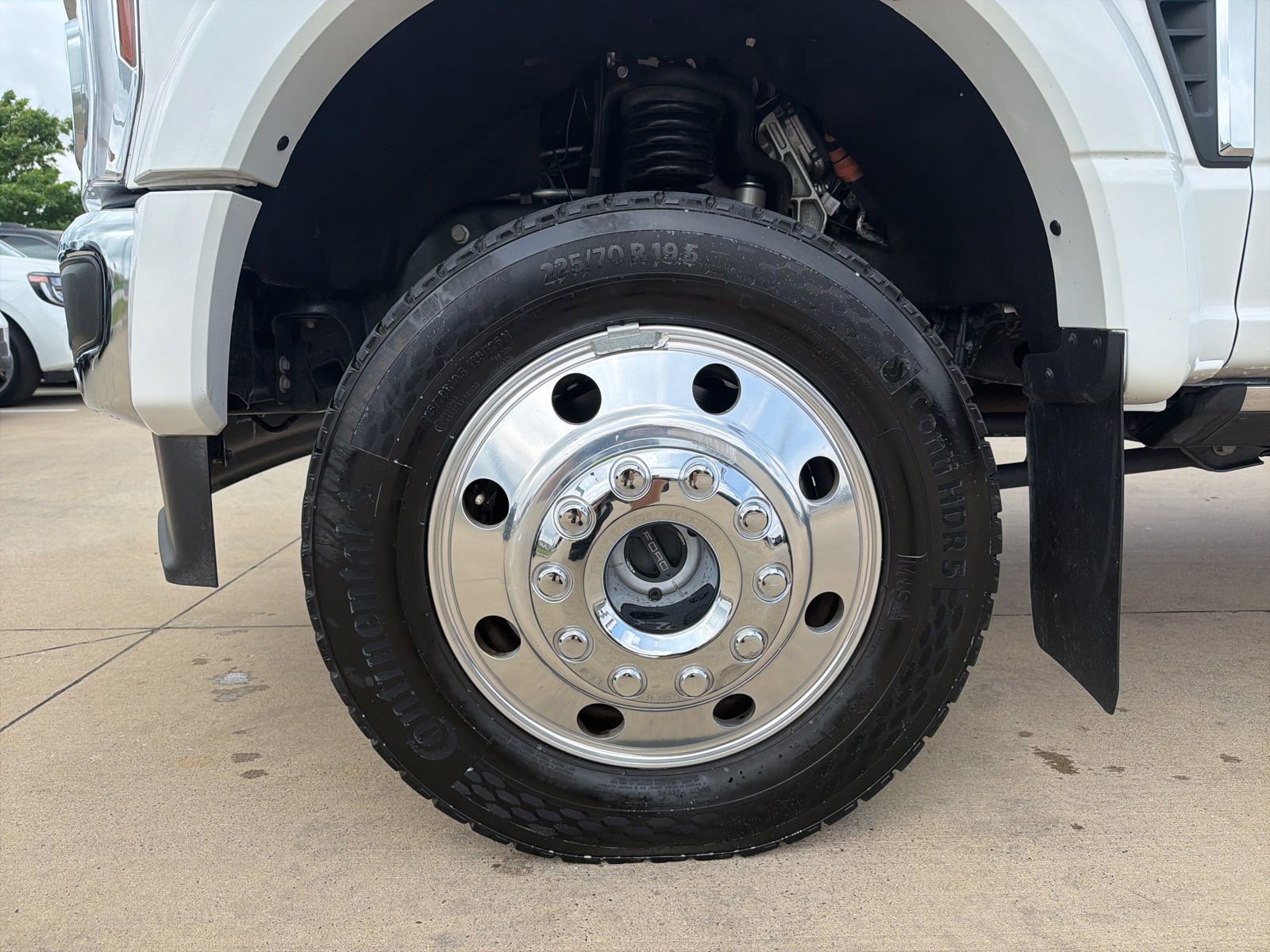 Used 2025 Ford F450 King Ranch w/ Chrome Package image 9