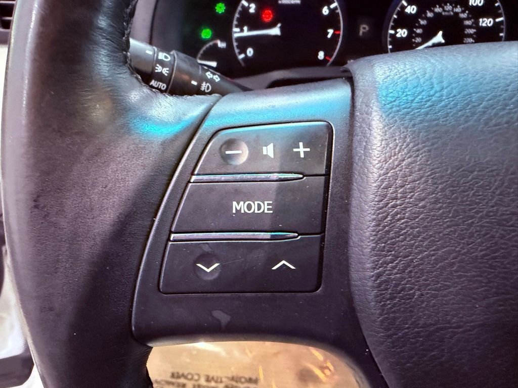 Used 2010 Lexus RX 350 350 NAVIGATION/PARK ASSIST/SUN image 20