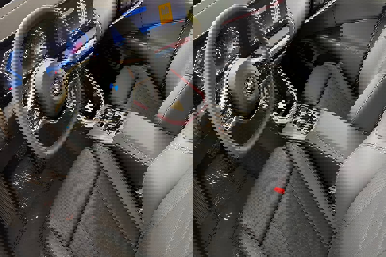 Used 2025 BMW X3 xDrive30i w/ Premium Package image 11