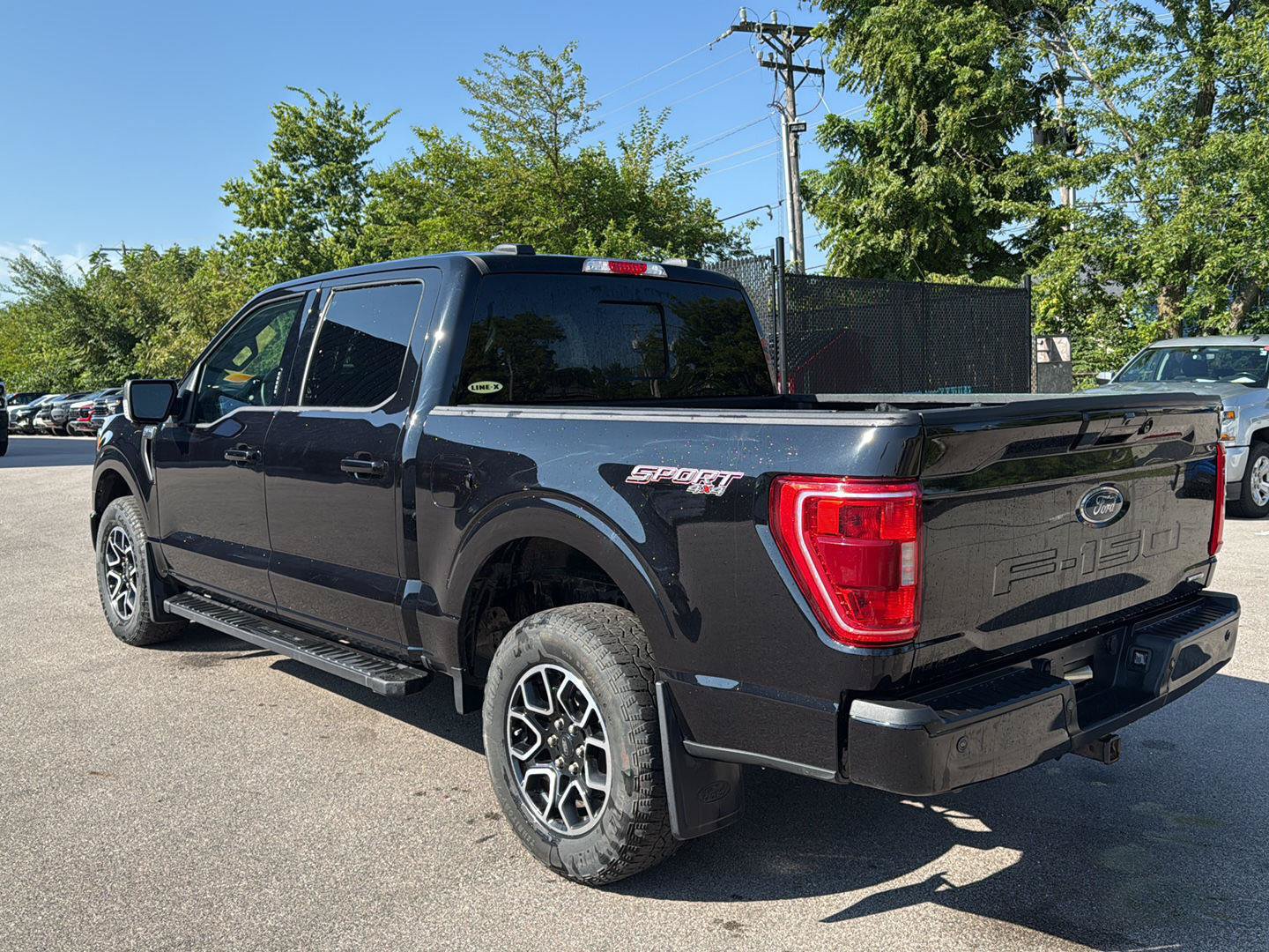 Used 2023 Ford F150 XLT AWD/4WD image 5